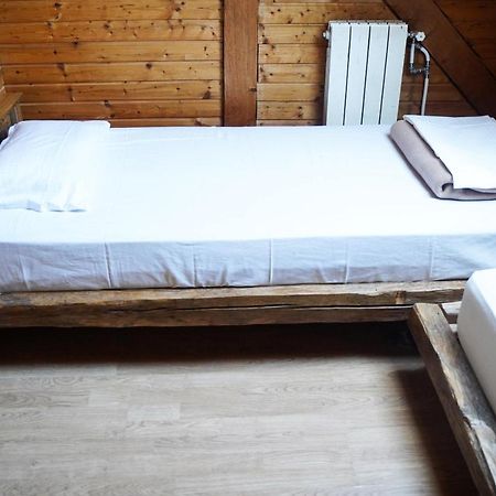 Planinarski Dom "Bijele Stijene" Mountain Lodge Tuk Vojni Exterior foto