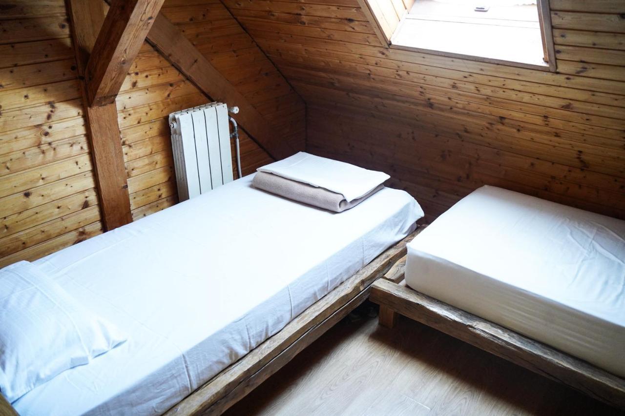 Planinarski Dom "Bijele Stijene" Mountain Lodge Tuk Vojni Exterior foto